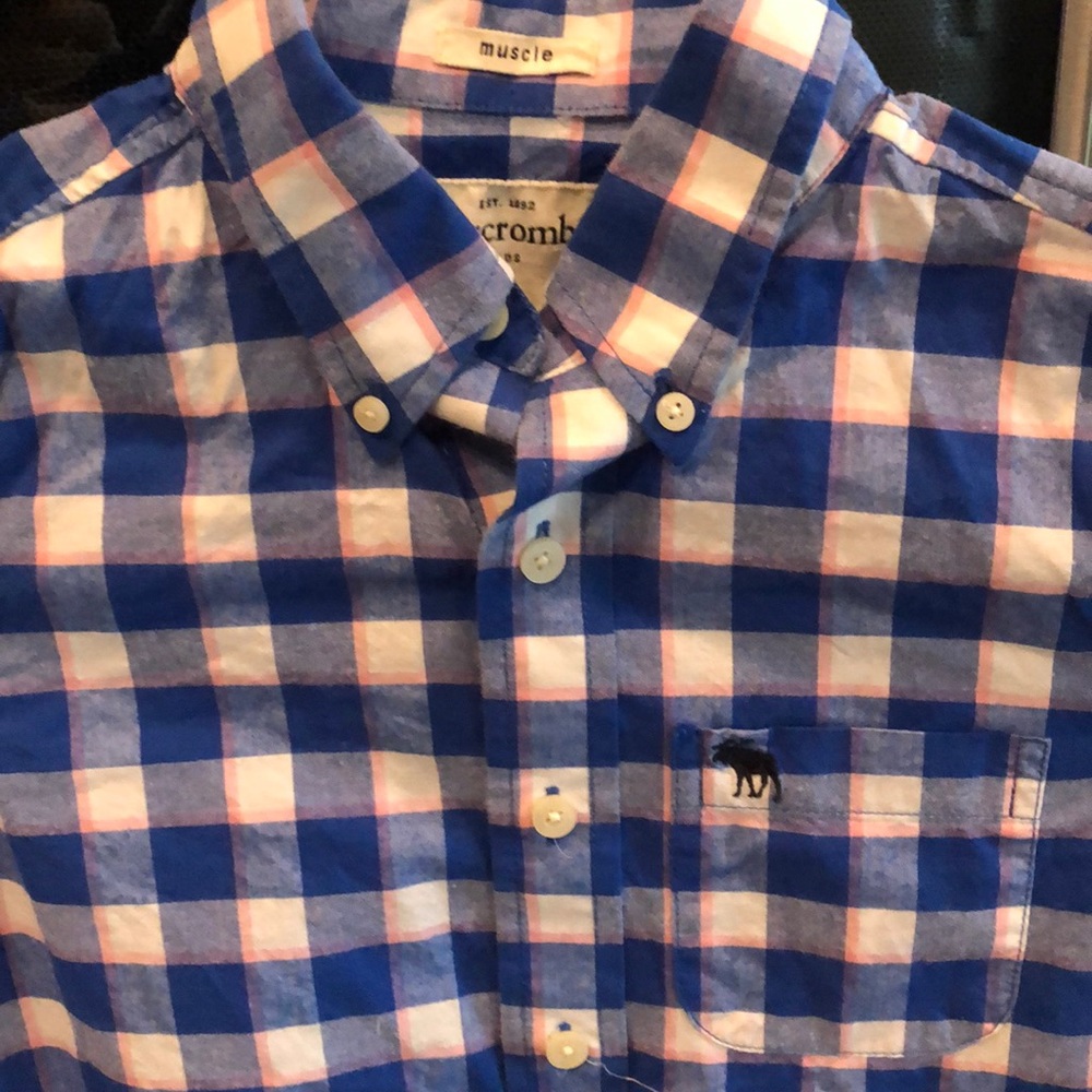 Abercrombie kids muscle shirt size Large